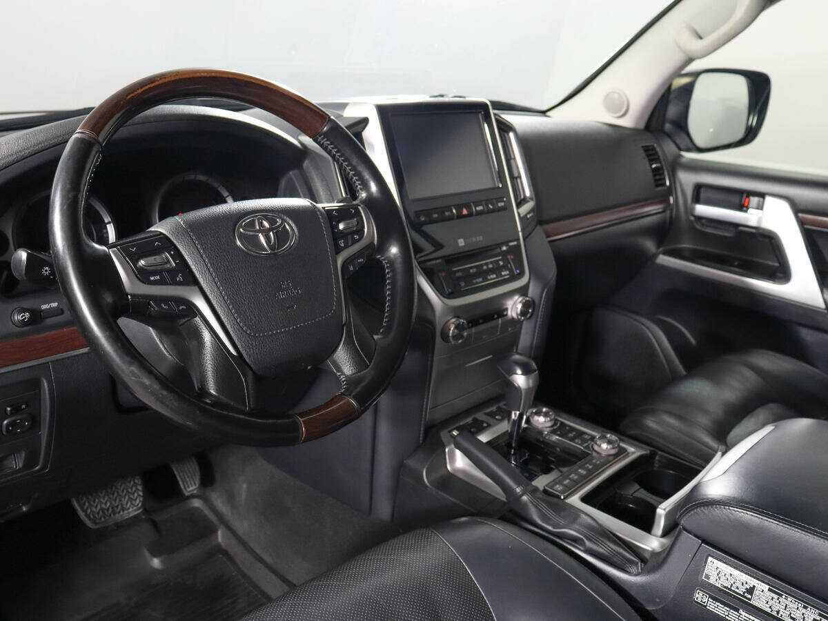Купить Toyota Land Cruiser, 2019, 147 208 км, фото №12