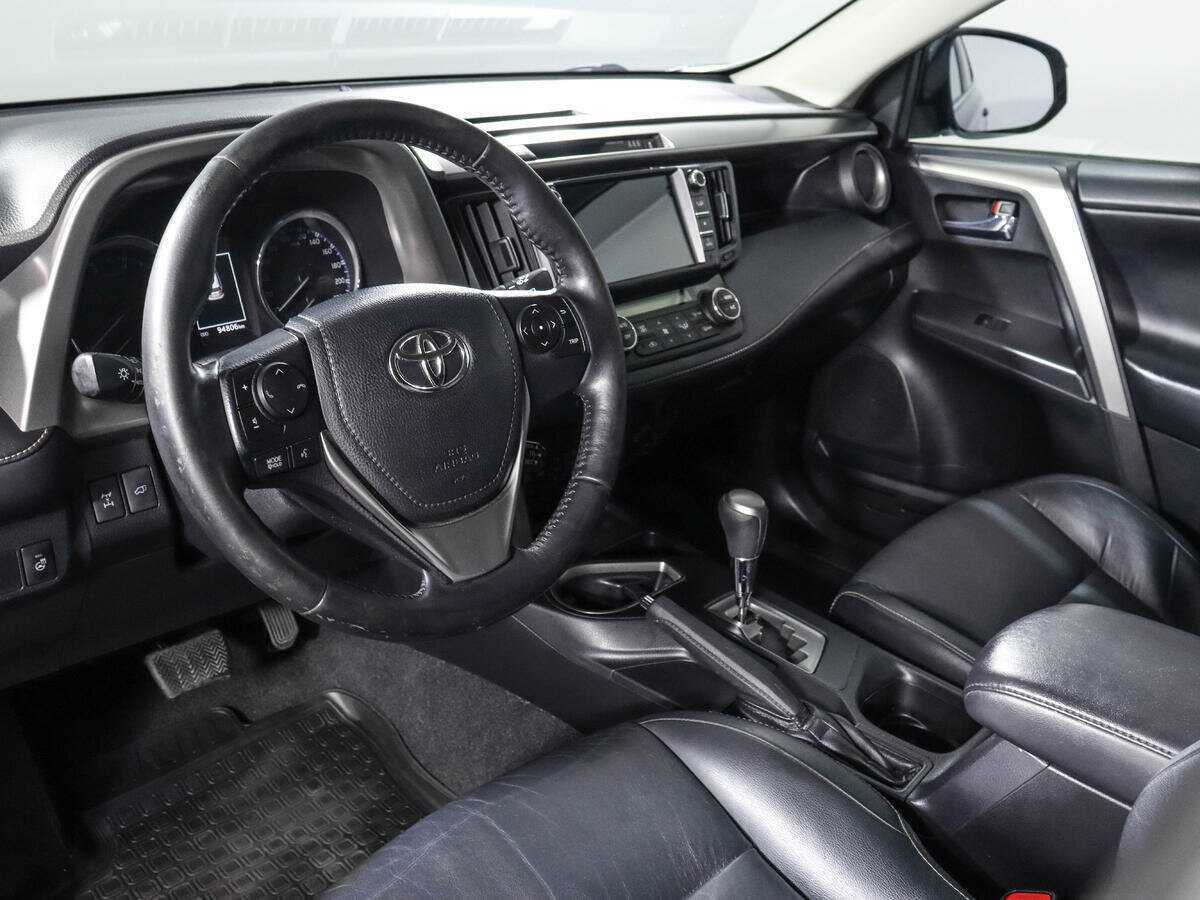 Купить Toyota RAV4, 2017, 94 900 км, фото №12