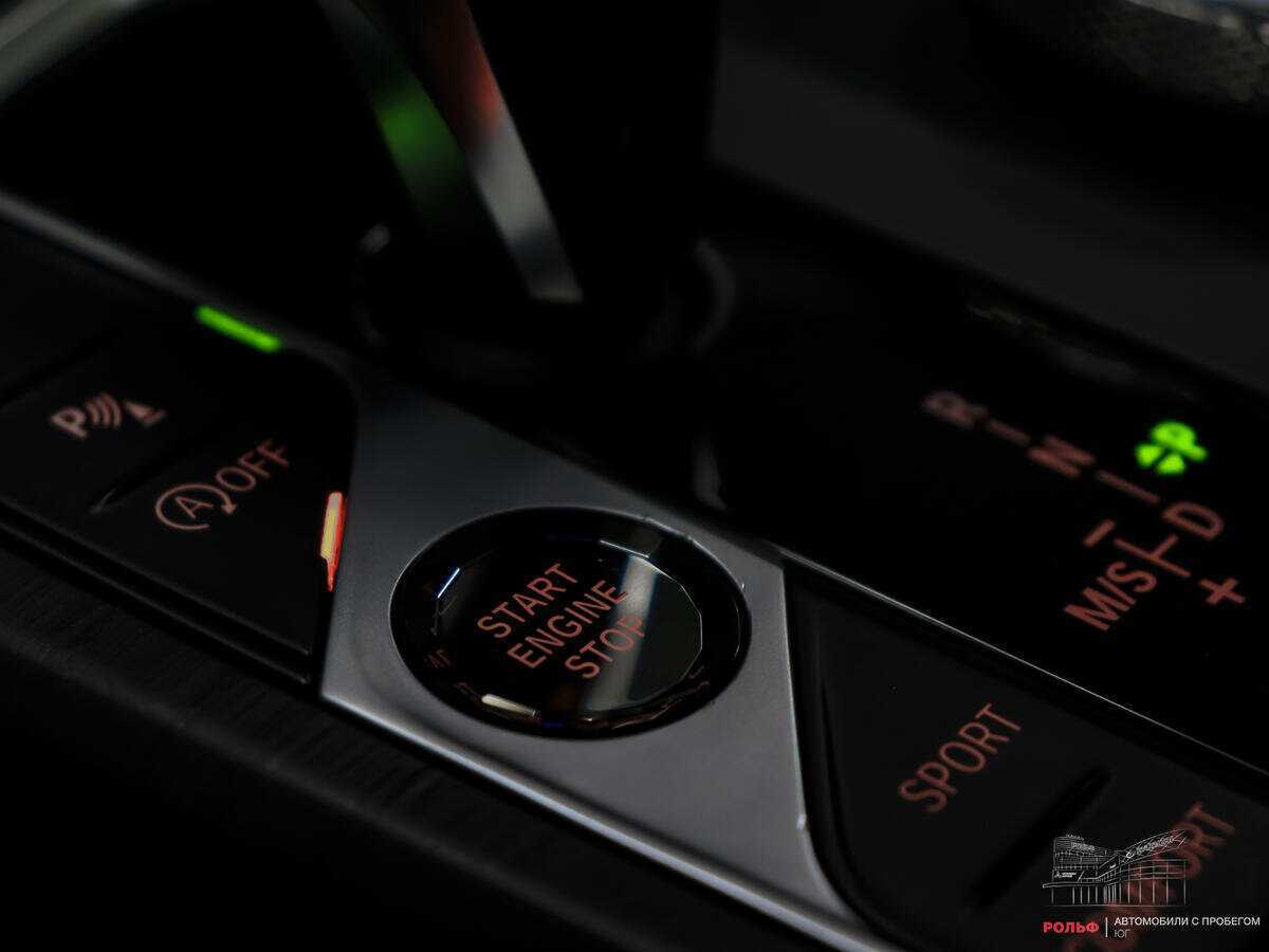 Купить BMW 3 серии 320i, 2020, 120 307 км, фото №14