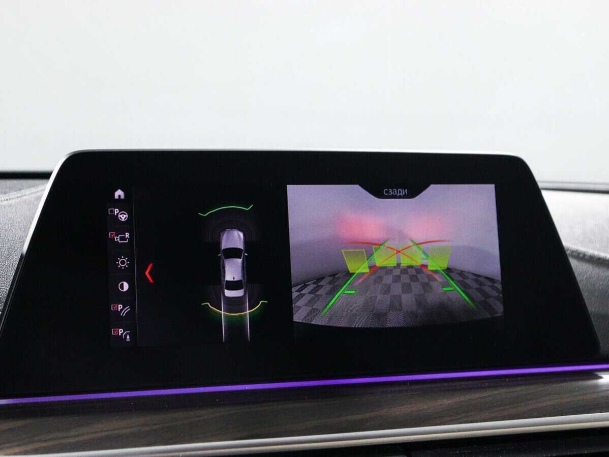 Купить BMW 5 серии 520d xDrive, 2019, 82 981 км, фото №14