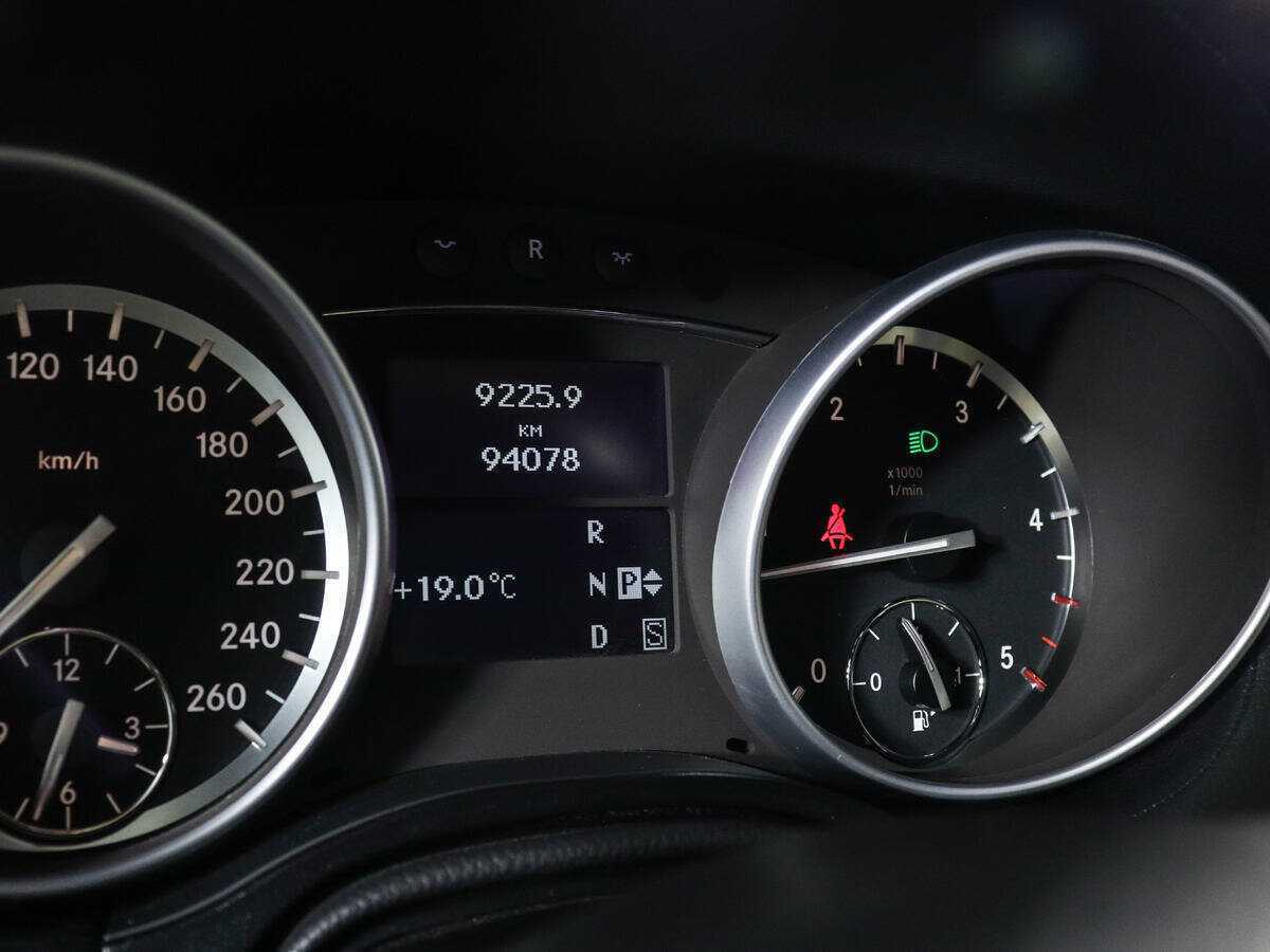 Купить Mercedes-Benz GL-Класс 350, 2012, 94 020 км, фото №11