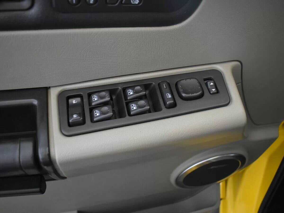 Купить Hummer H2, 2005, 226 000 км, фото №8