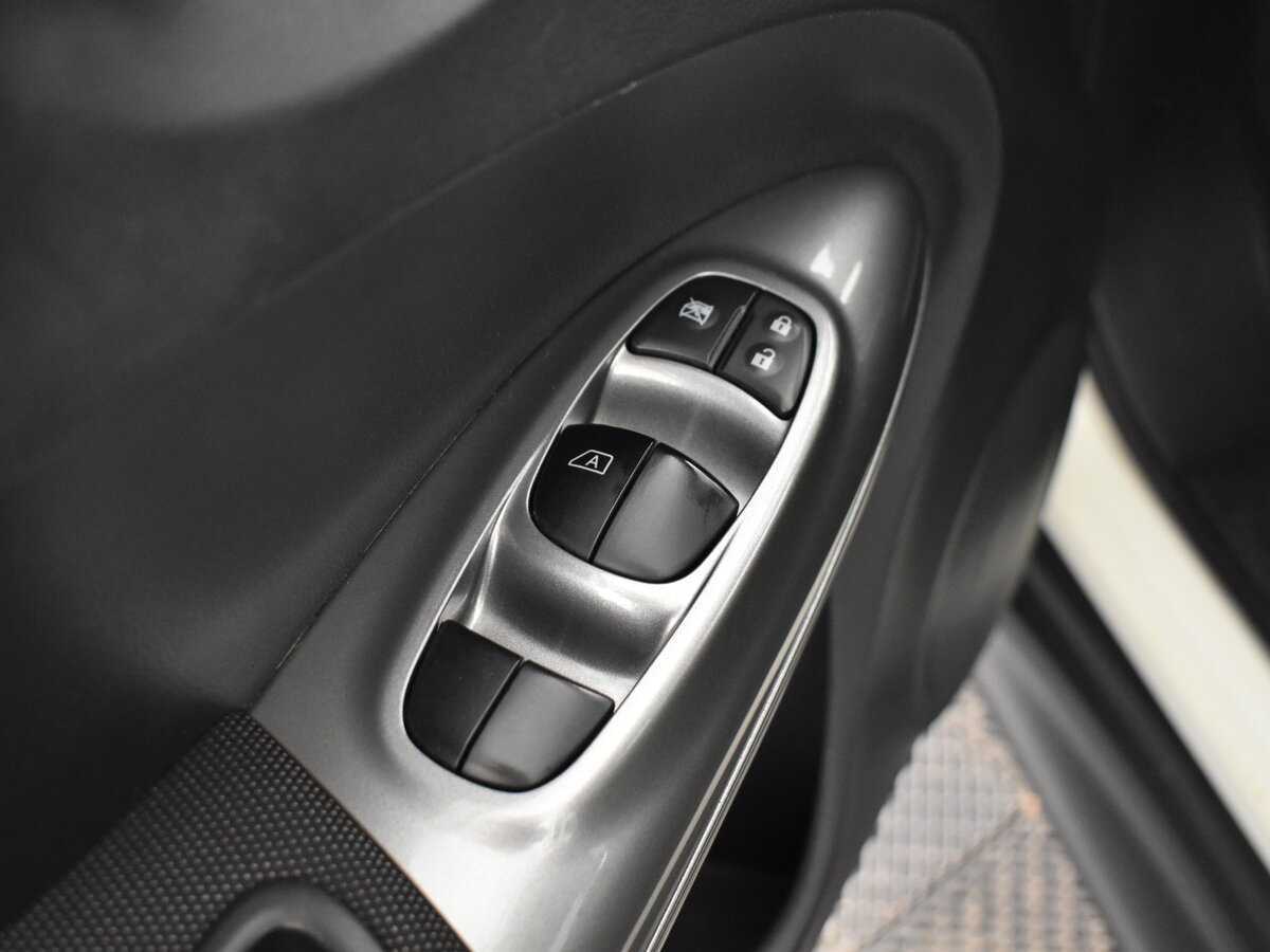 Купить Nissan Juke, 2011, 135 079 км, фото №8