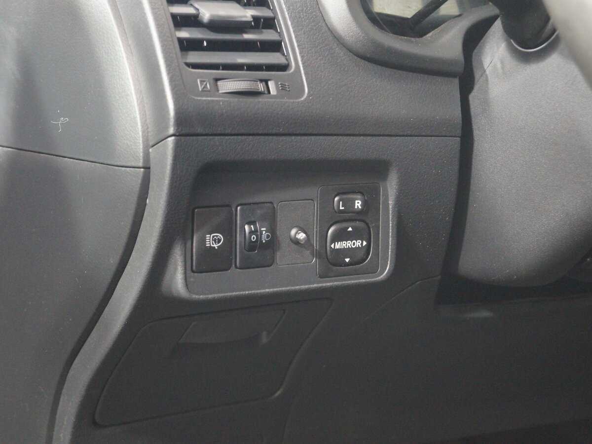 Купить Toyota Corolla, 2008, 210 000 км, фото №13