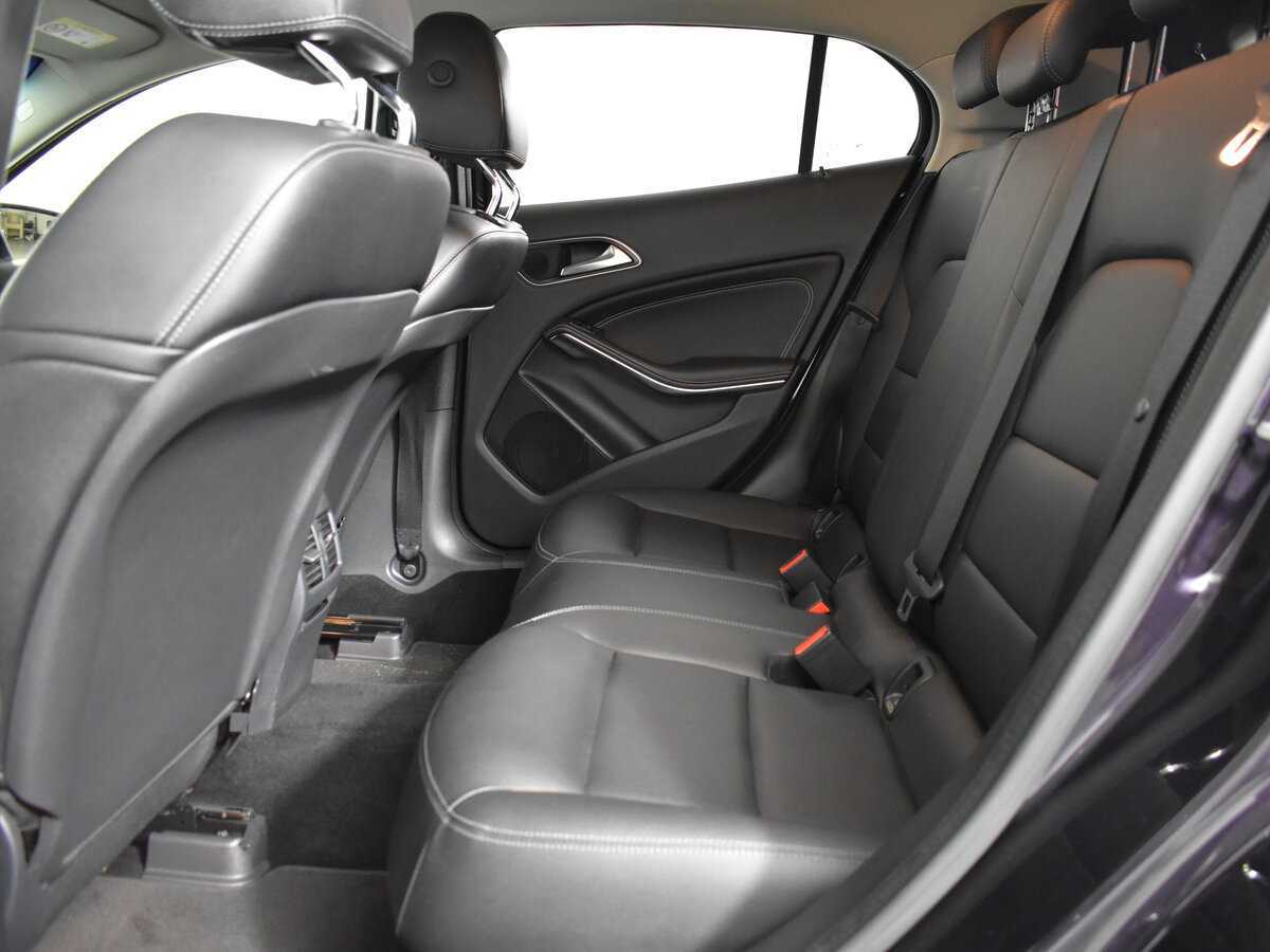 Купить Mercedes-Benz GLA 250, 2016, 73 306 км, фото №7