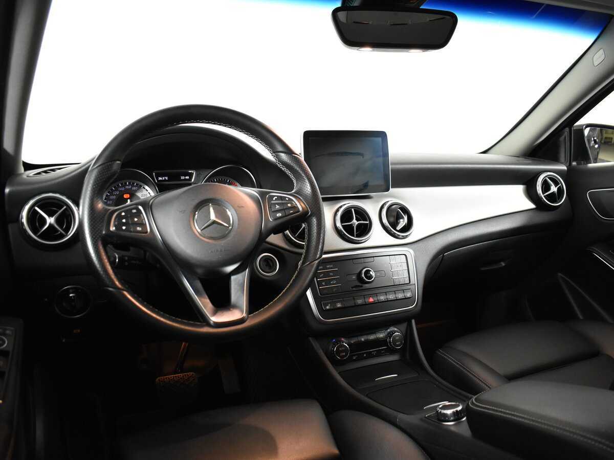 Купить Mercedes-Benz GLA 250, 2016, 73 306 км, фото №9