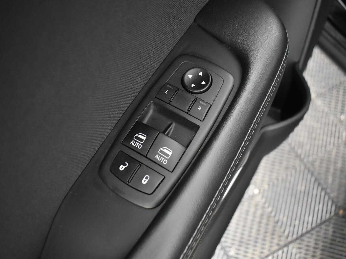 Купить Dodge Challenger, 2020, 76 088 км, фото №6