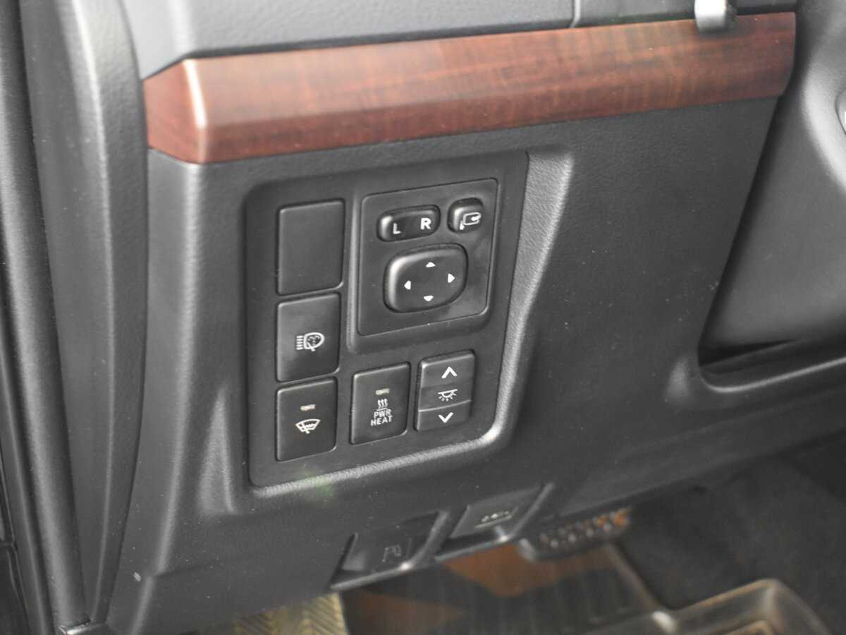 Купить Toyota Land Cruiser Prado, 2013, 161 389 км, фото №9
