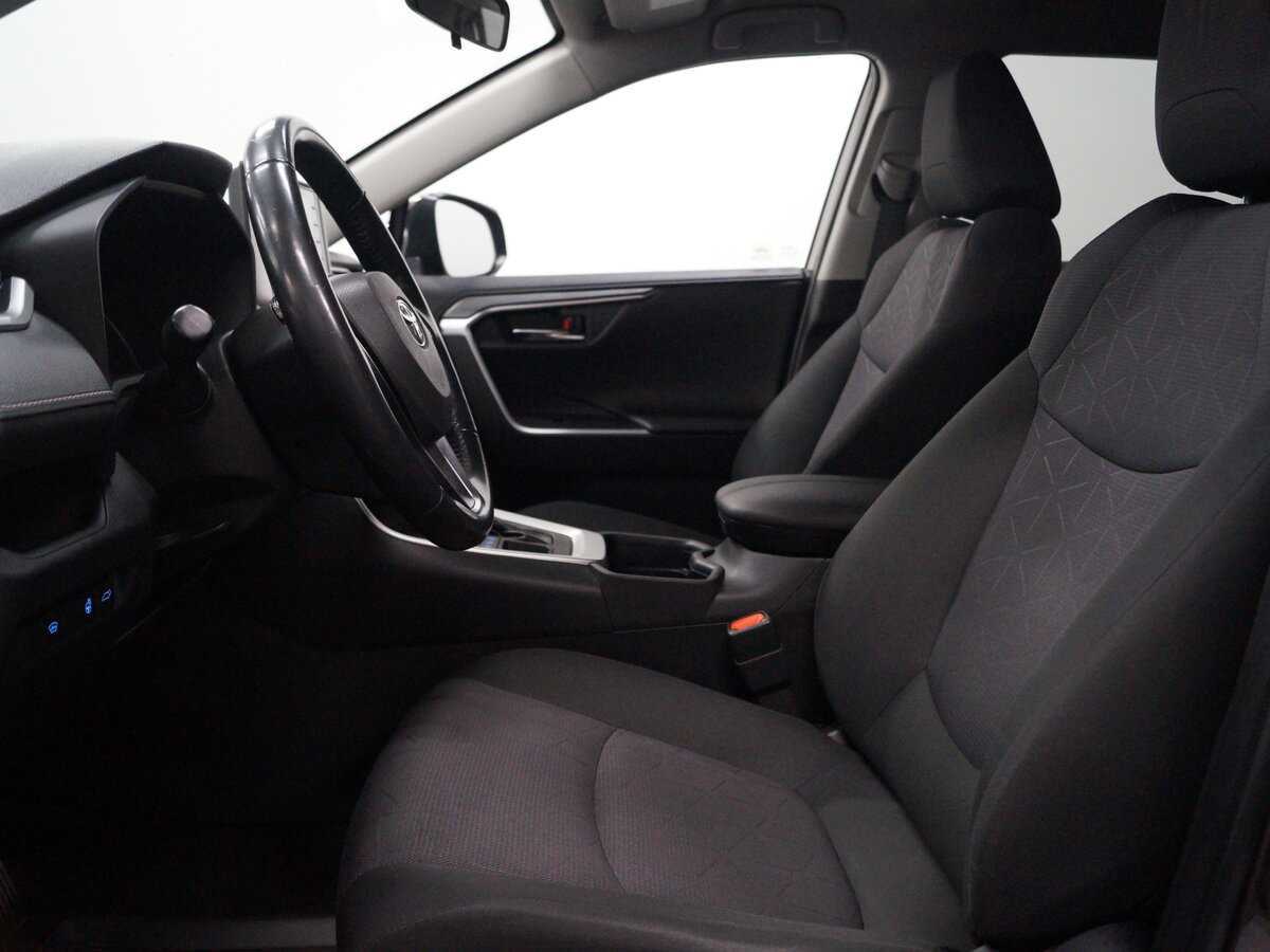 Купить Toyota RAV4, 2020, 133 100 км, фото №17
