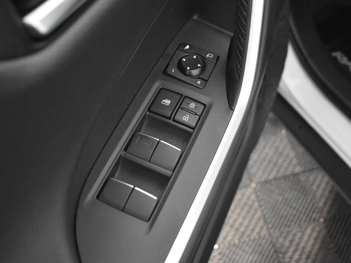 Купить Toyota RAV4, 2021, 120 000 км, фото №11