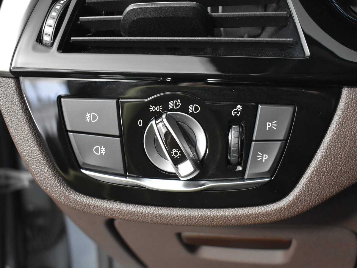 Купить BMW 5 серии 530d xDrive, 2019, 132 079 км, фото №11