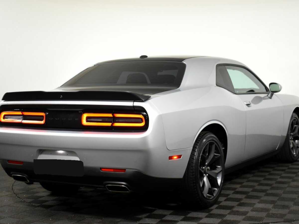 Купить Dodge Challenger, 2020, 18 000 км, фото №4