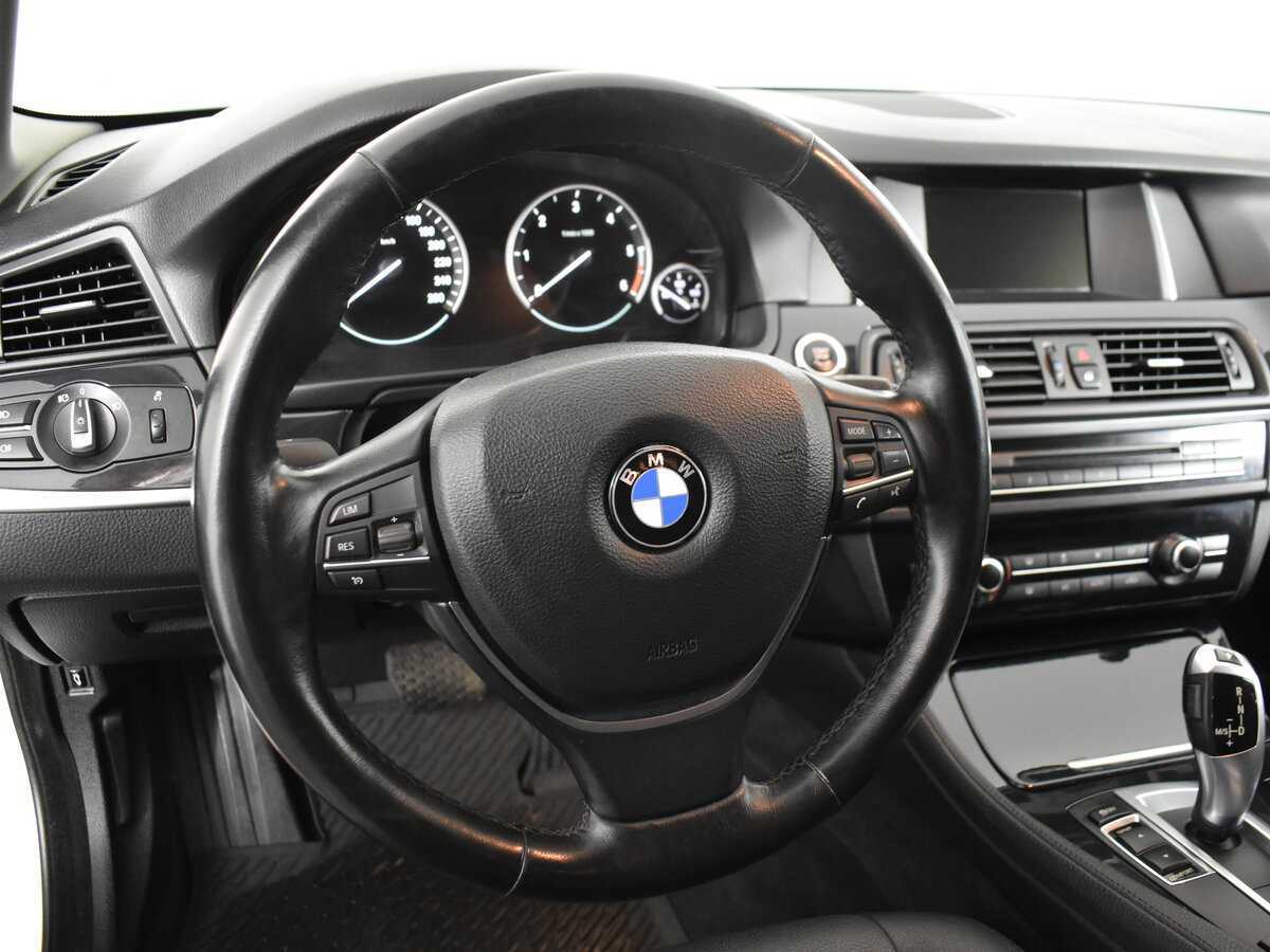Купить BMW 5 серии 520d, 2016, 174 365 км, фото №10