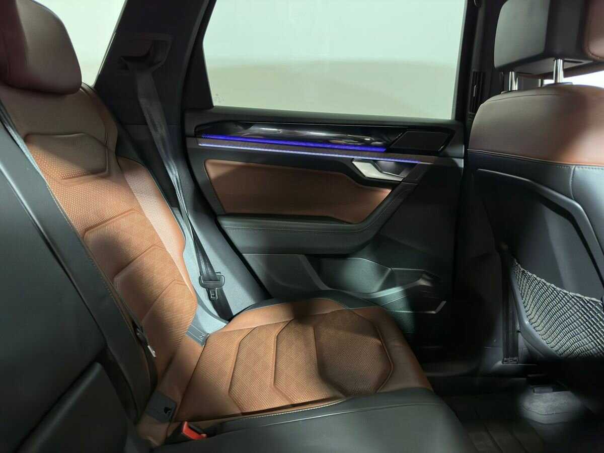 Купить Volkswagen Touareg, 2020, 87 166 км, фото №11