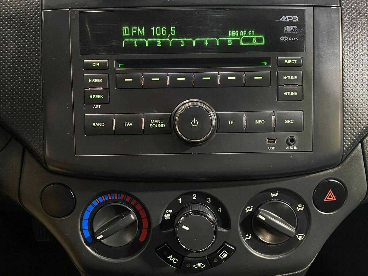 Купить Chevrolet Aveo, 2011, 163 876 км, фото №12