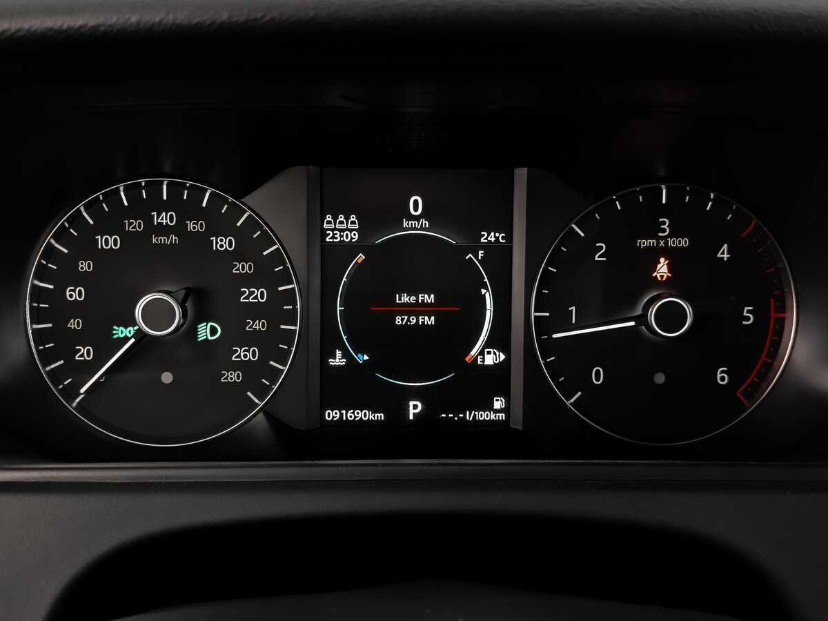 Купить Land Rover Range Rover Velar, 2019, 91 667 км, фото №12