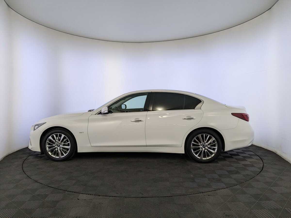 Купить Infiniti Q50, 2018, 63 232 км, фото №8