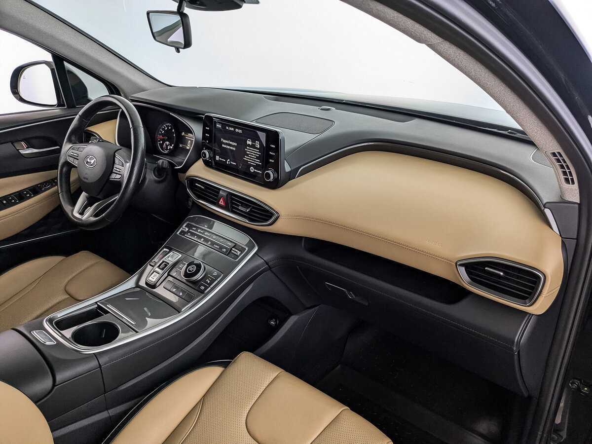 Купить Hyundai Santa Fe, 2023, 28 120 км, фото №9