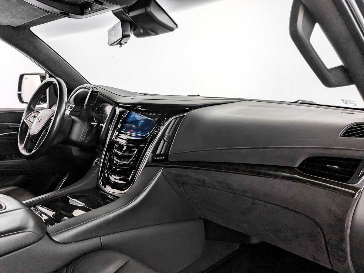 Купить Cadillac Escalade ESV, 2019, 118 334 км, фото №9