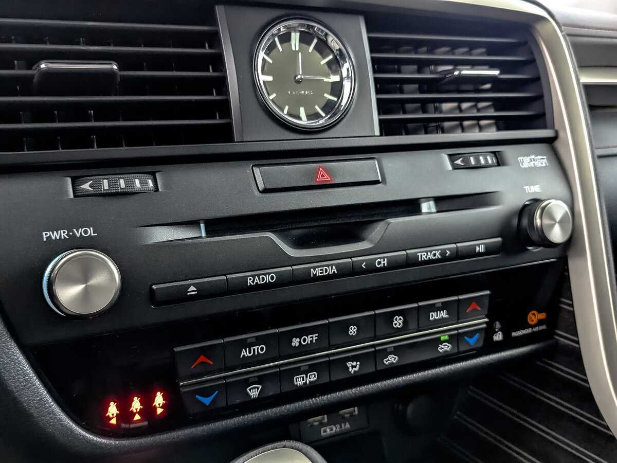 Купить Lexus RX 300, 2021, 53 694 км, фото №16