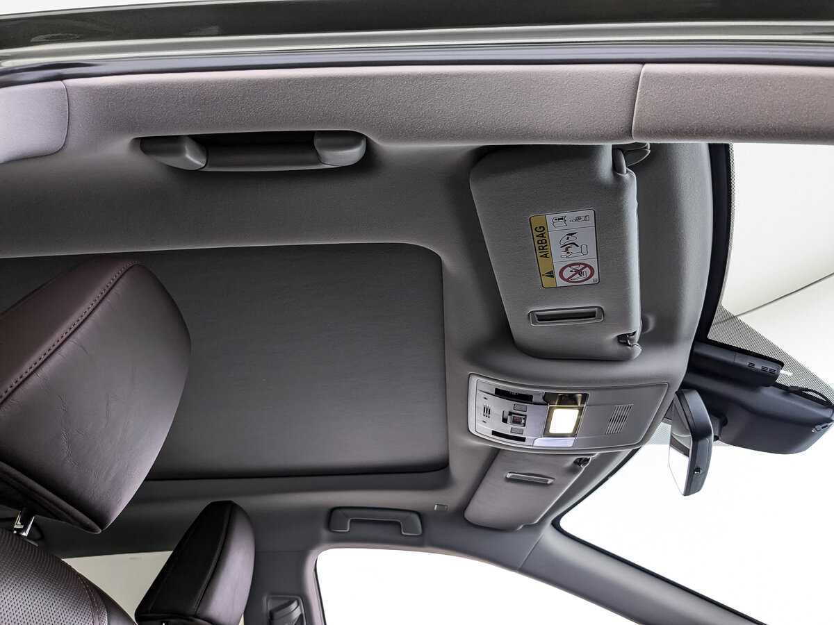 Купить Lexus RX 300, 2021, 53 694 км, фото №18