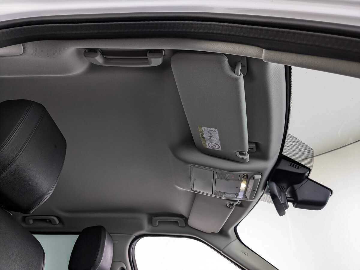 Купить Land Rover Discovery, 2019, 151 245 км, фото №19