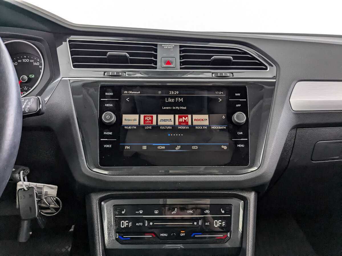 Купить Volkswagen Tiguan, 2021, 42 944 км, фото №13