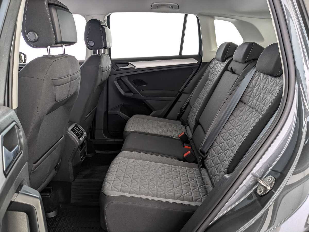 Купить Volkswagen Tiguan, 2021, 42 944 км, фото №14