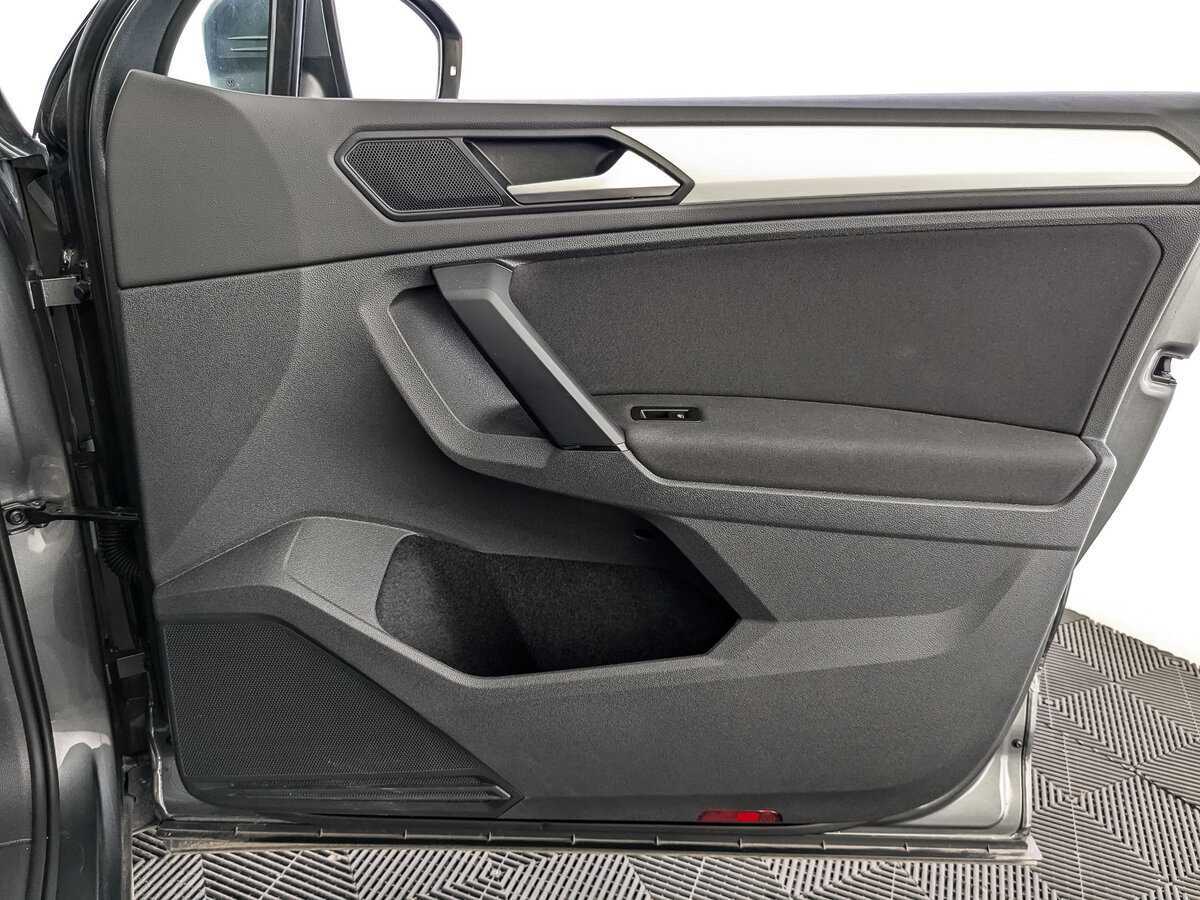 Купить Volkswagen Tiguan, 2021, 42 944 км, фото №20
