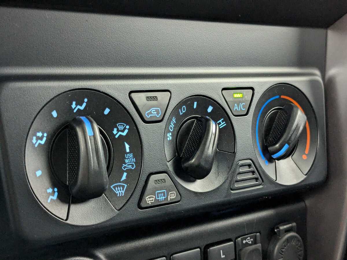 Купить Toyota Fortuner, 2021, 35 220 км, фото №17