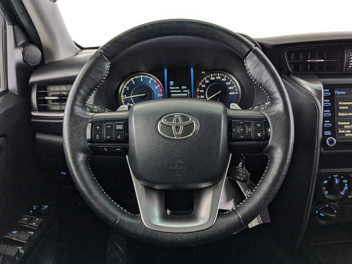 Купить Toyota Fortuner, 2021, 35 220 км, фото №18