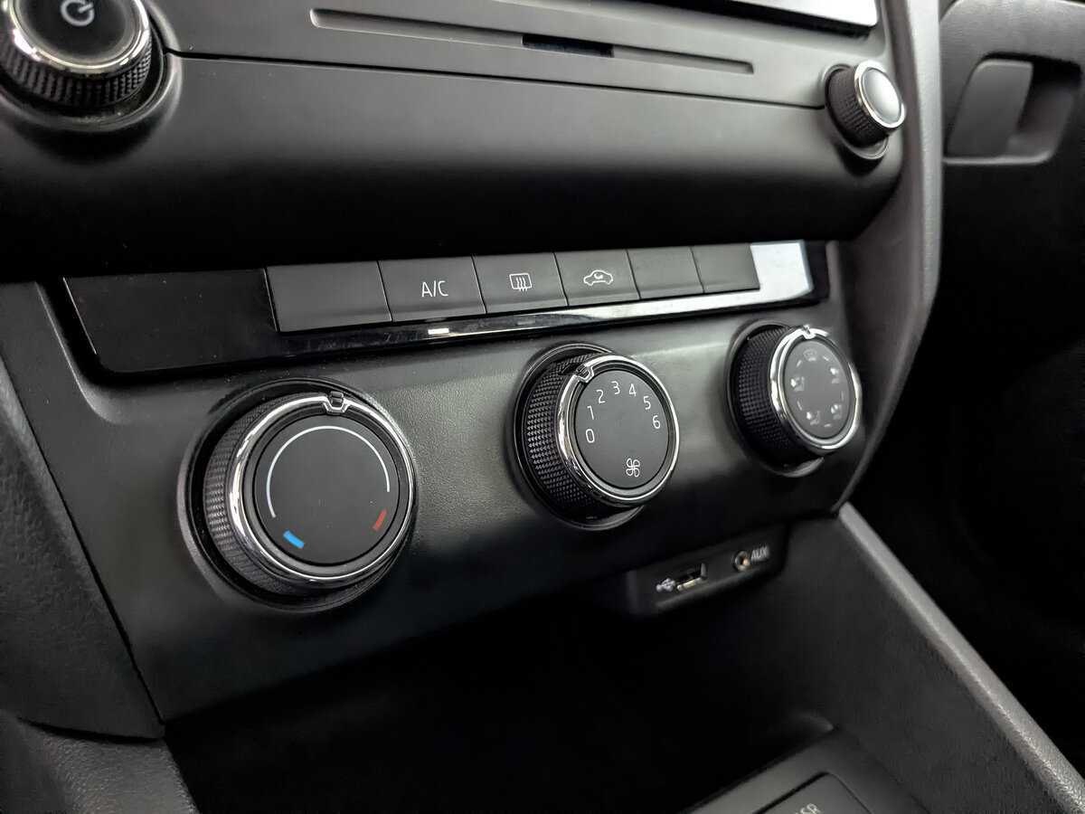 Купить Skoda Octavia, 2015, 66 180 км, фото №17