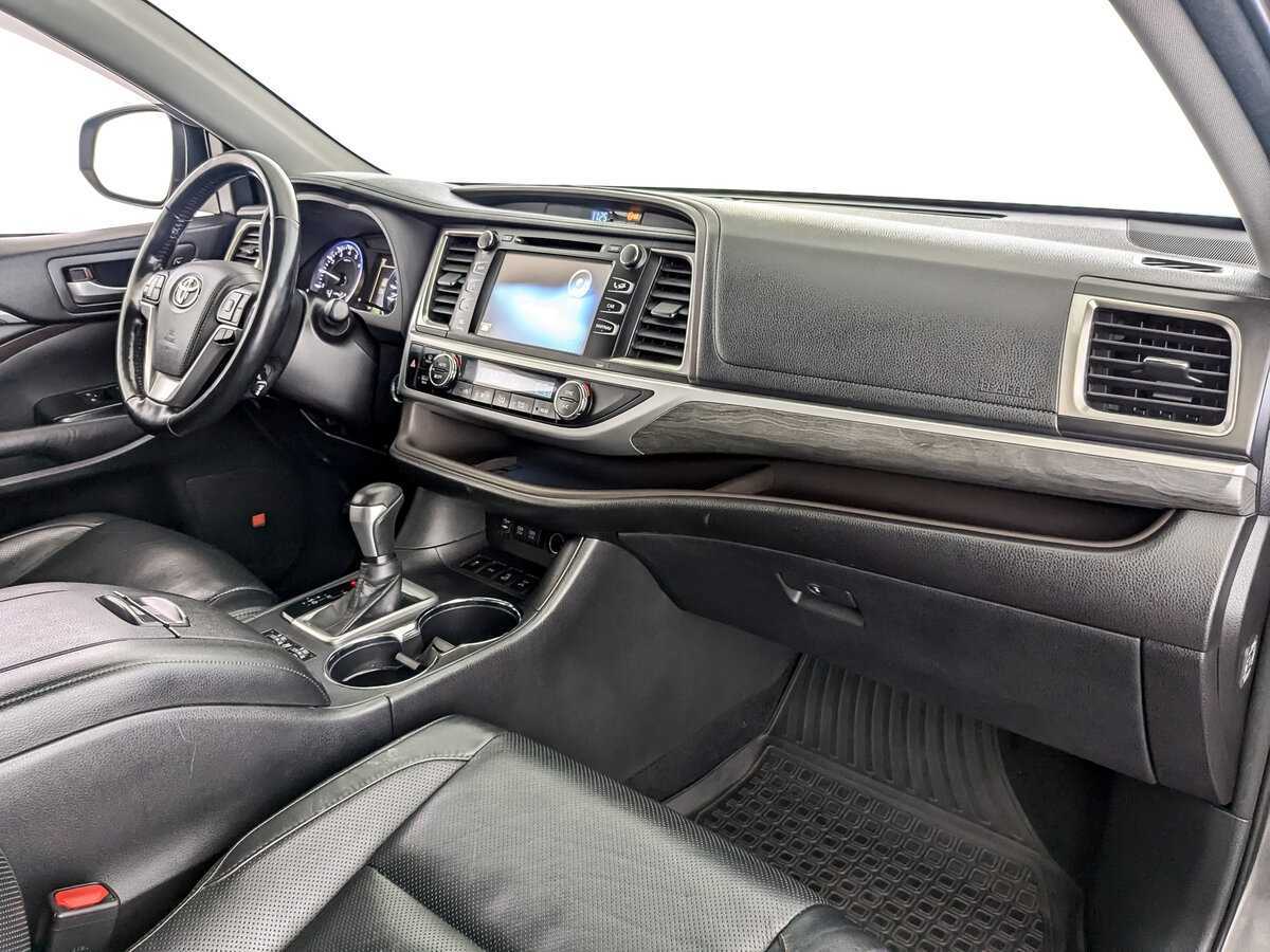 Купить Toyota Highlander, 2018, 113 852 км, фото №9