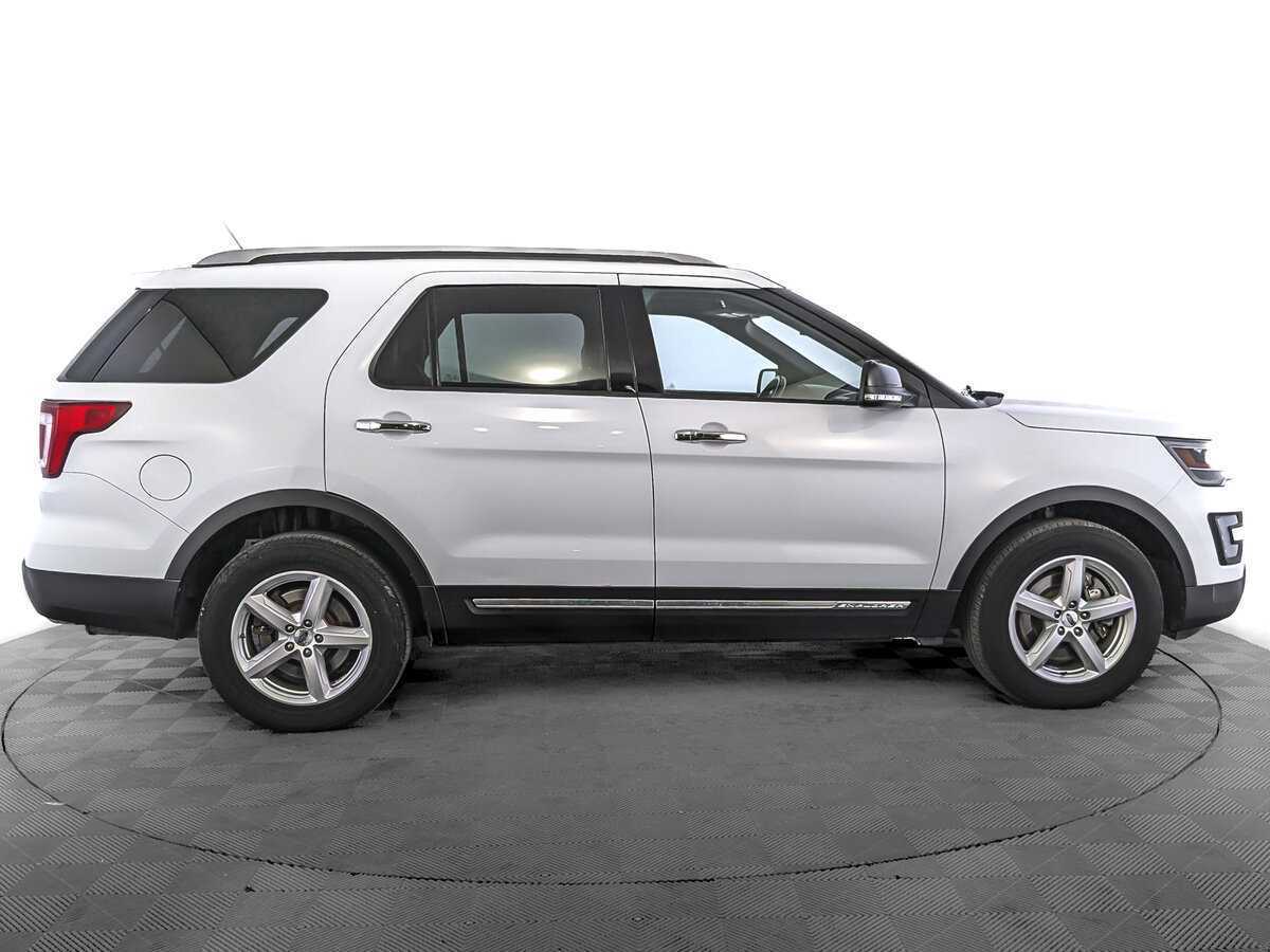 Купить Ford Explorer, 2017, 92 976 км, фото №4