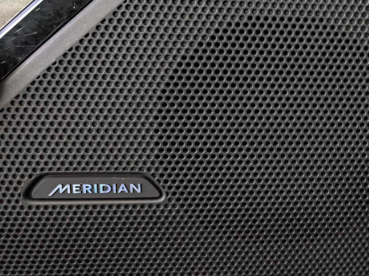 Купить Land Rover Range Rover Velar, 2018, 90 337 км, фото №21