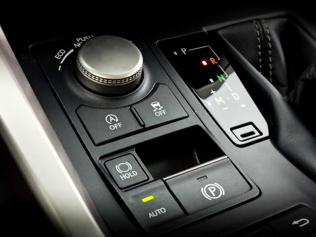 Купить Lexus NX 200, 2017, 64 168 км, фото №24