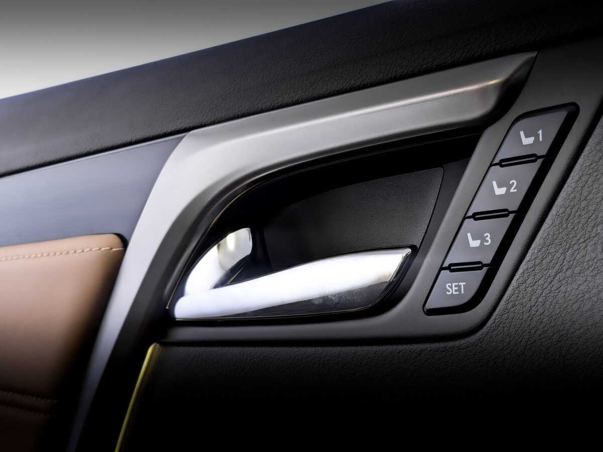 Купить Lexus RX 300, 2018, 81 200 км, фото №18