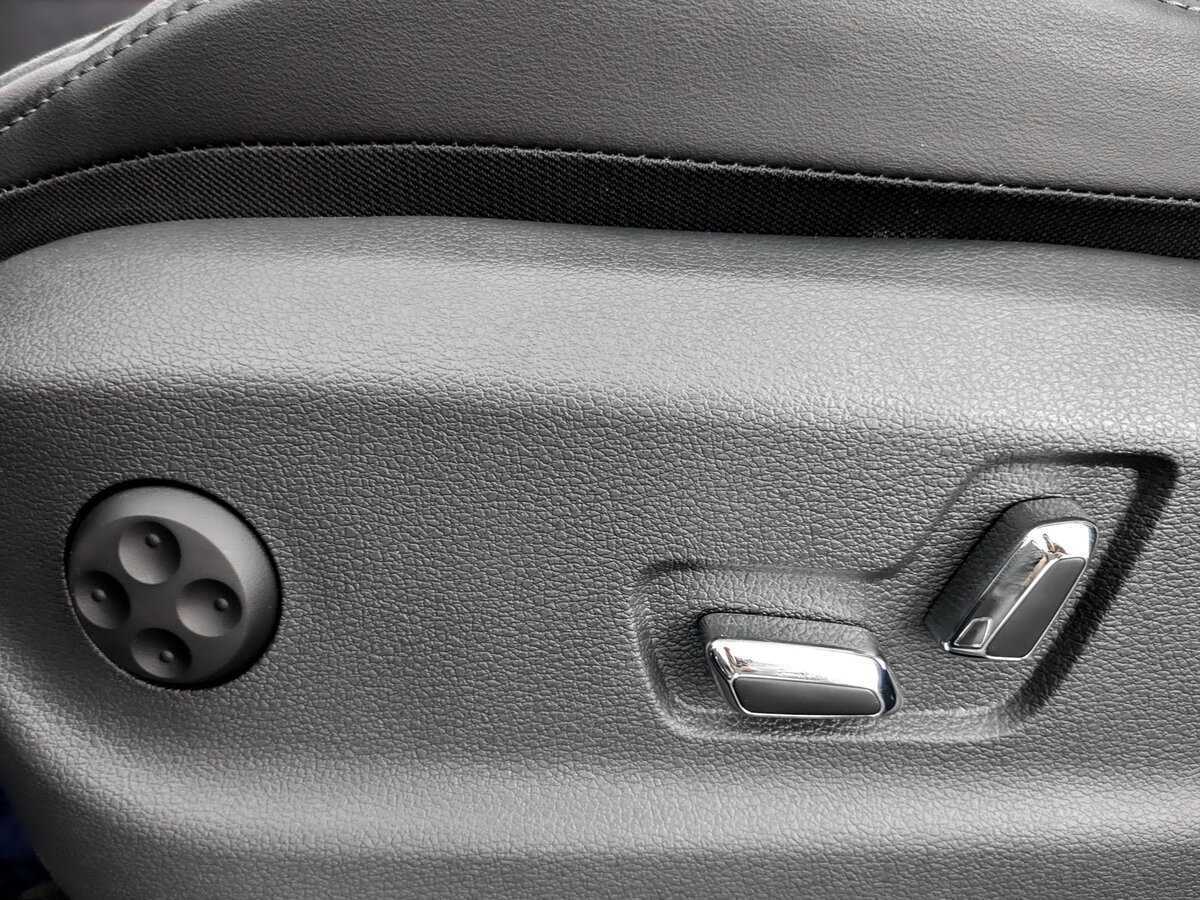 Купить Hongqi HS5, 2023, 29 149 км, фото №16