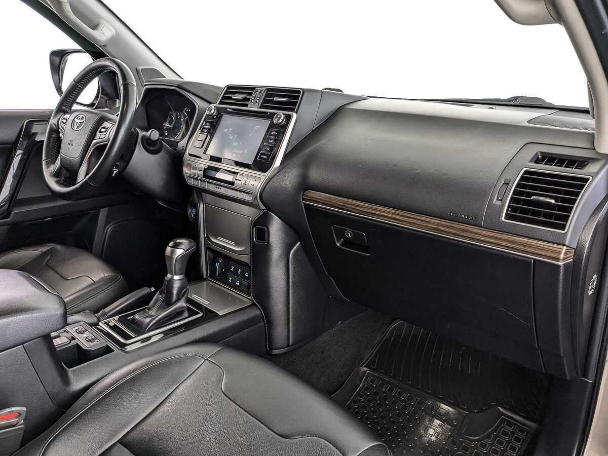 Купить Toyota Land Cruiser Prado, 2018, 108 871 км, фото №13