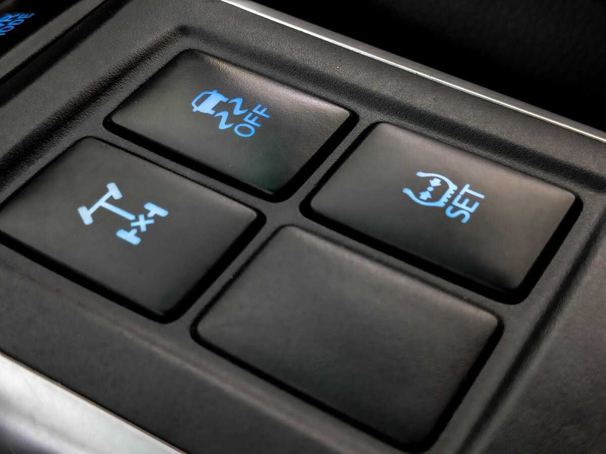 Купить Toyota Fortuner, 2018, 109 199 км, фото №23