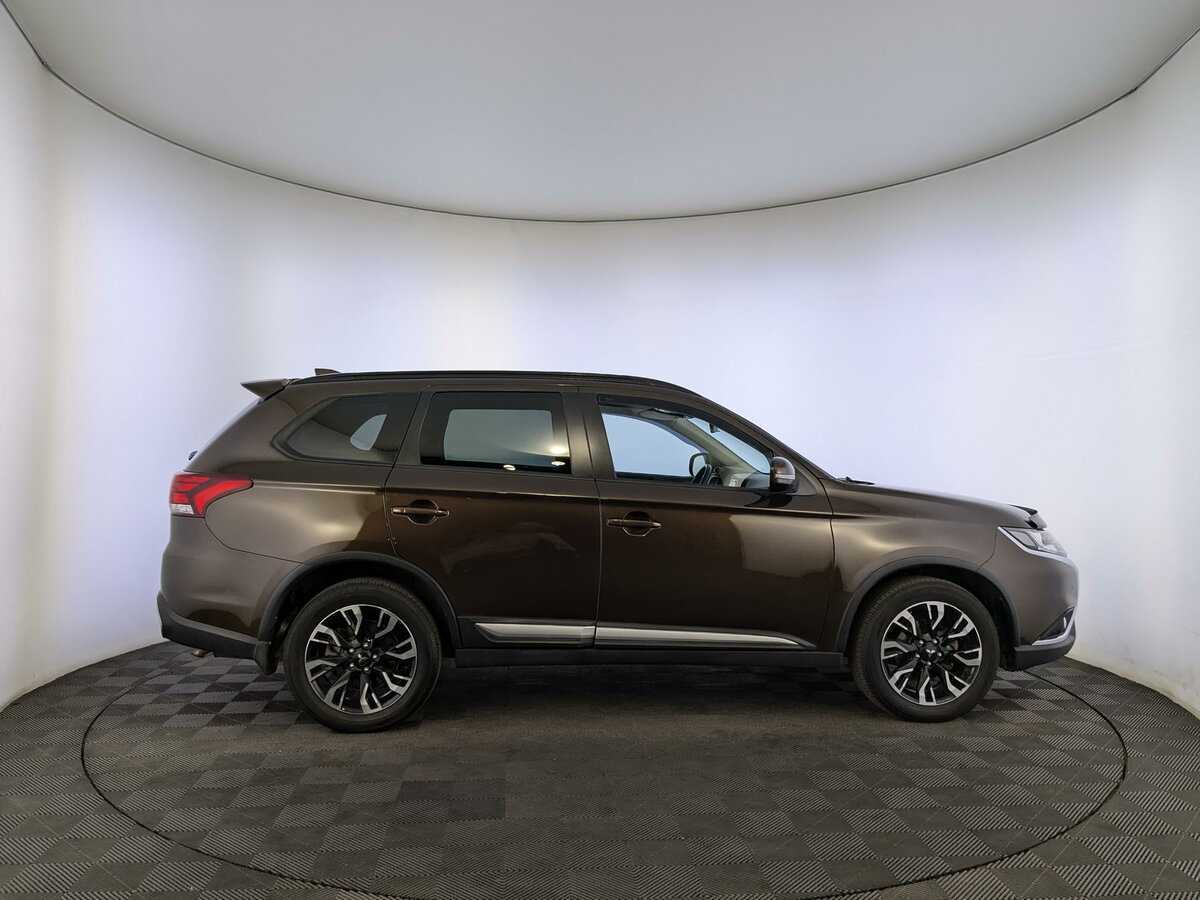 Купить Mitsubishi Outlander, 2022, 53 690 км, фото №4