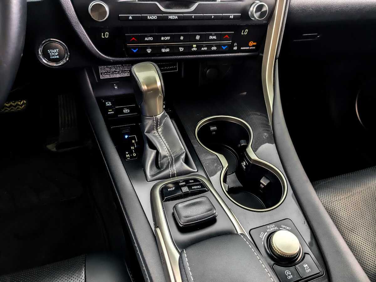Купить Lexus RX 300, 2019, 72 334 км, фото №24