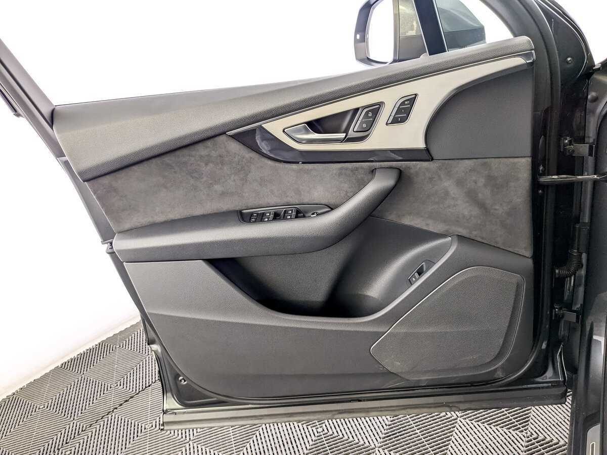 Купить Audi Q7, 2019, 150 279 км, фото №14