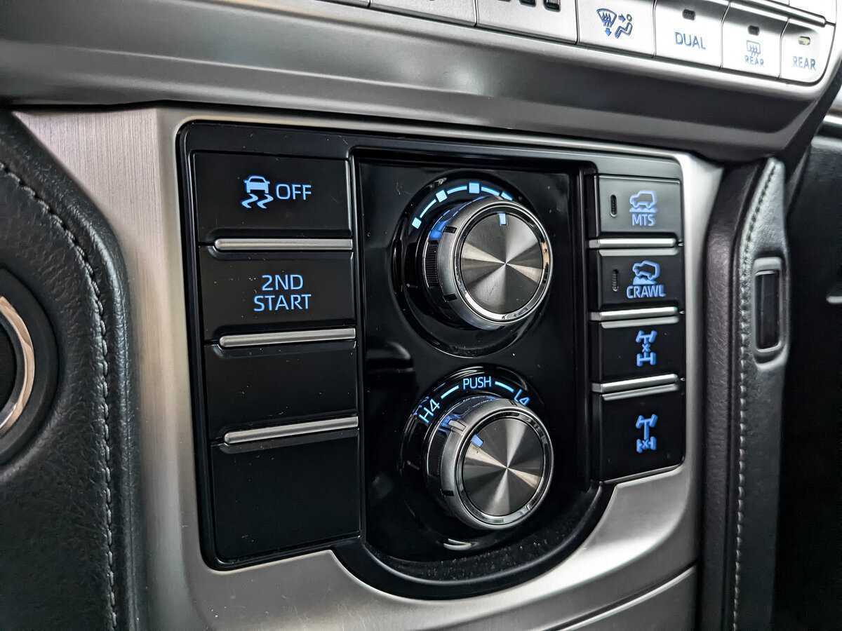 Купить Toyota Land Cruiser Prado, 2018, 158 742 км, фото №21