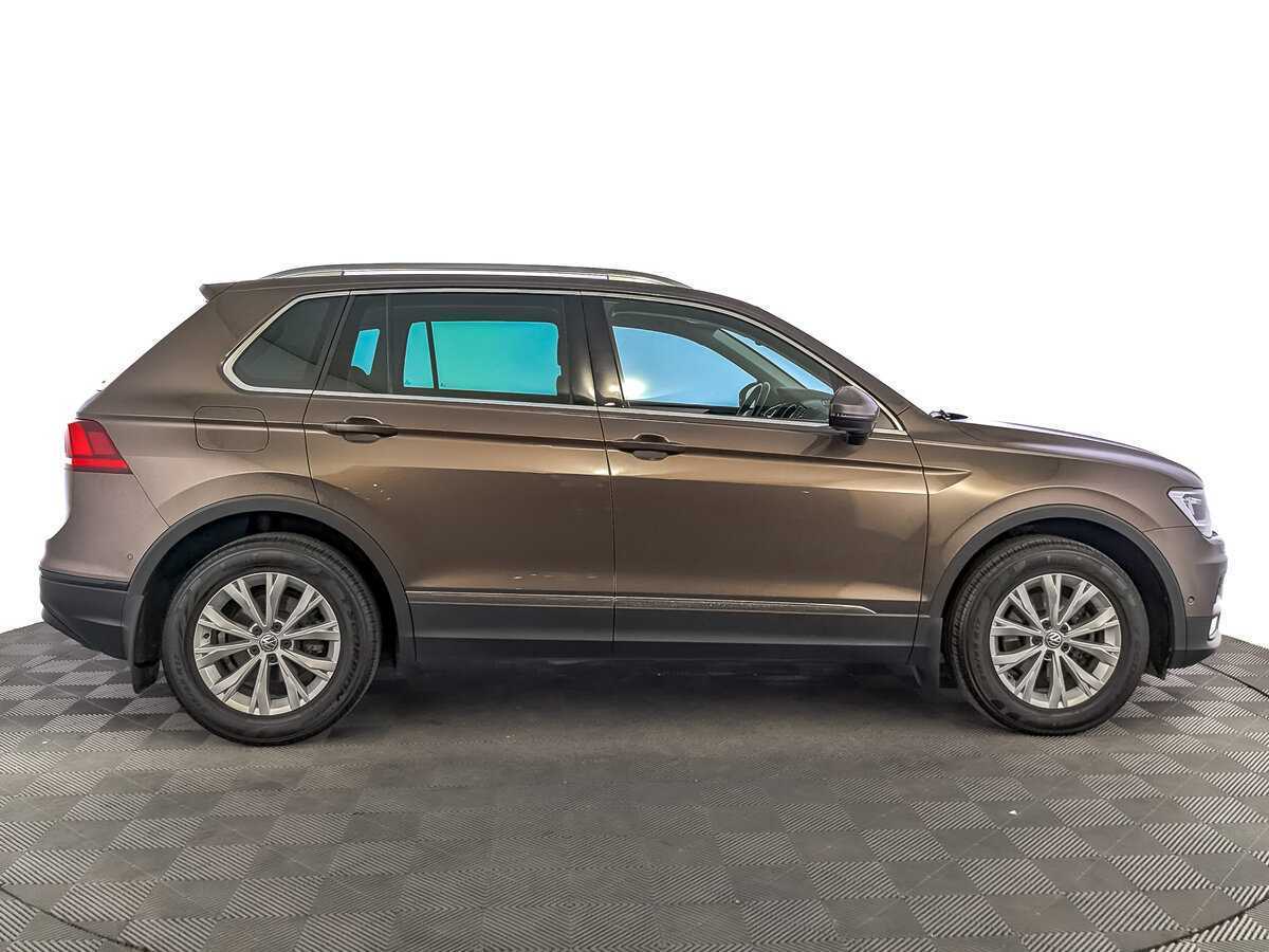 Купить Volkswagen Tiguan, 2017, 70 084 км, фото №4