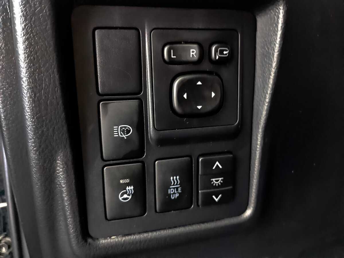 Купить Toyota Land Cruiser Prado, 2016, 120 041 км, фото №25