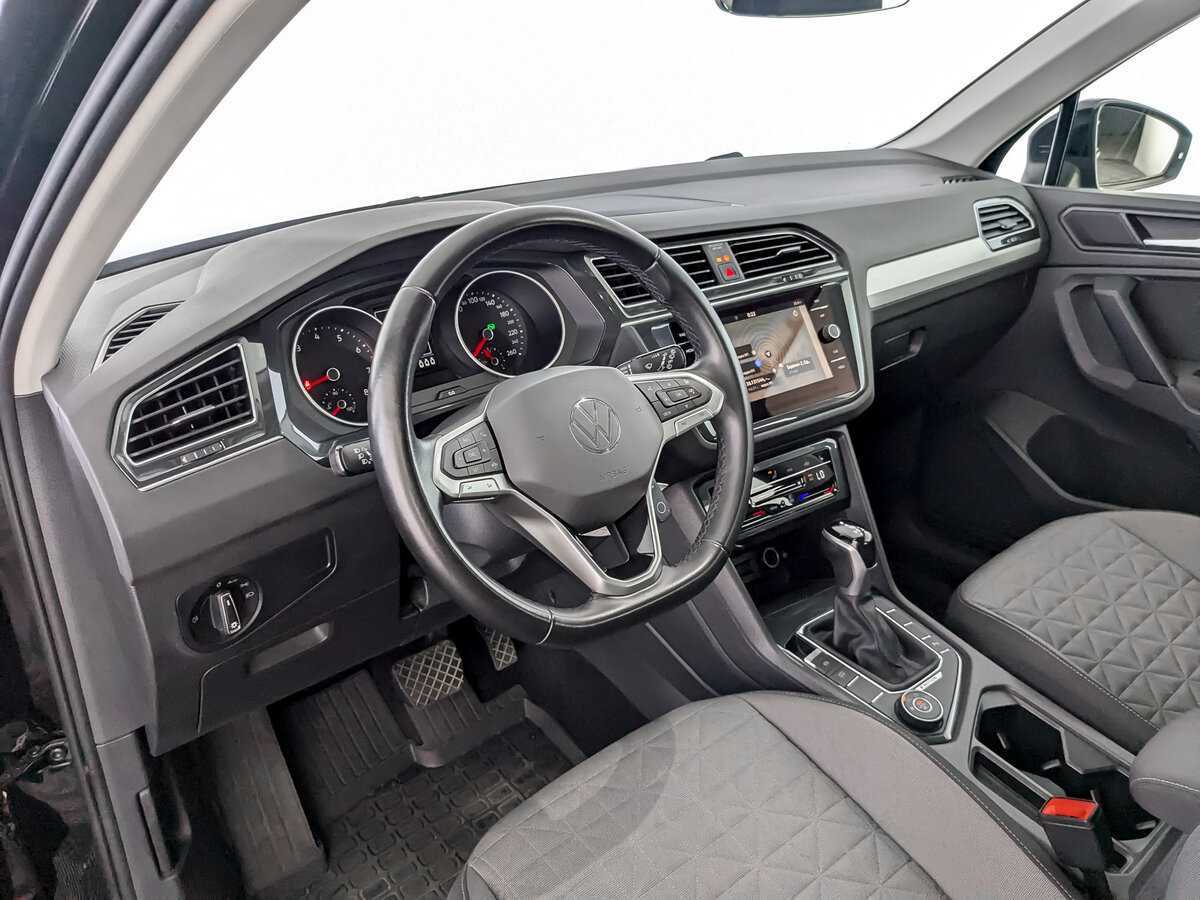 Купить Volkswagen Tiguan, 2021, 93 340 км, фото №13