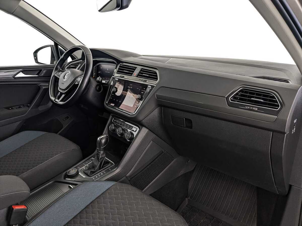 Купить Volkswagen Tiguan, 2019, 97 324 км, фото №9