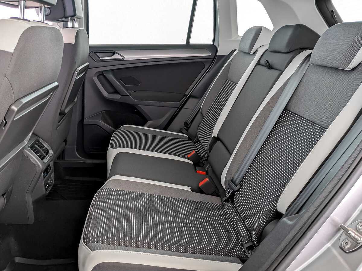 Купить Volkswagen Tiguan, 2020, 90 833 км, фото №10