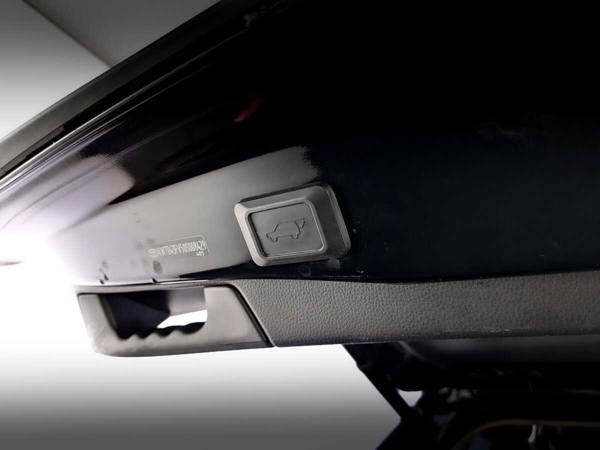 Купить Toyota RAV4, 2020, 108 000 км, фото №10